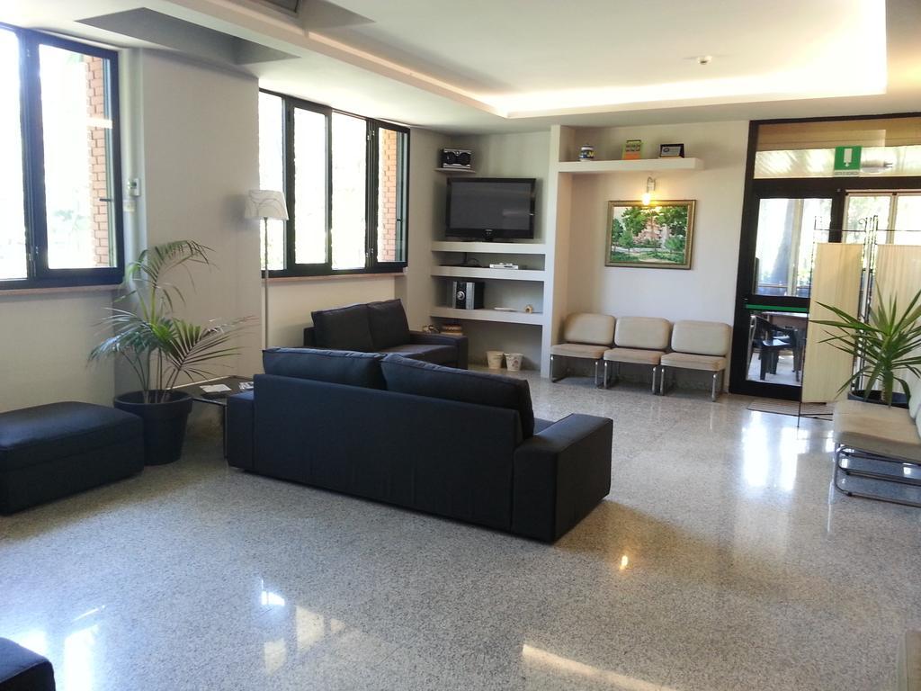 Hotel Nel Pineto 3*