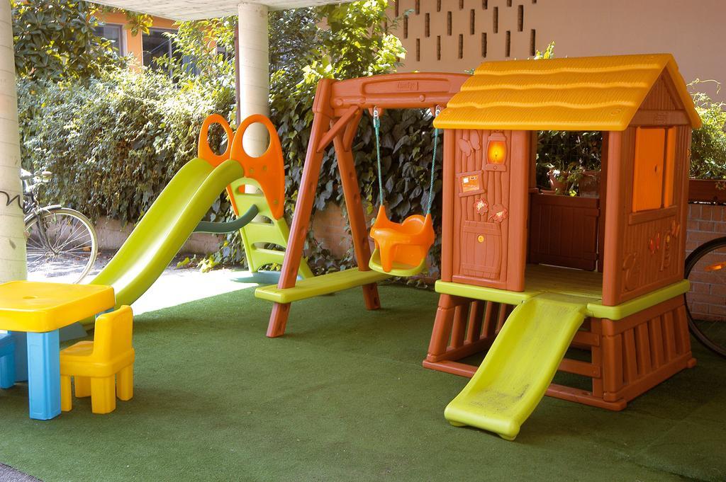 Hotel Nel Pineto 3*